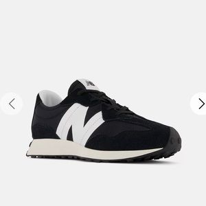 New balance 327 kids black size 6.5